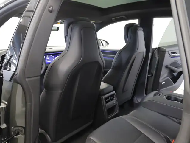 Porsche Macan 4S Ansicht 36