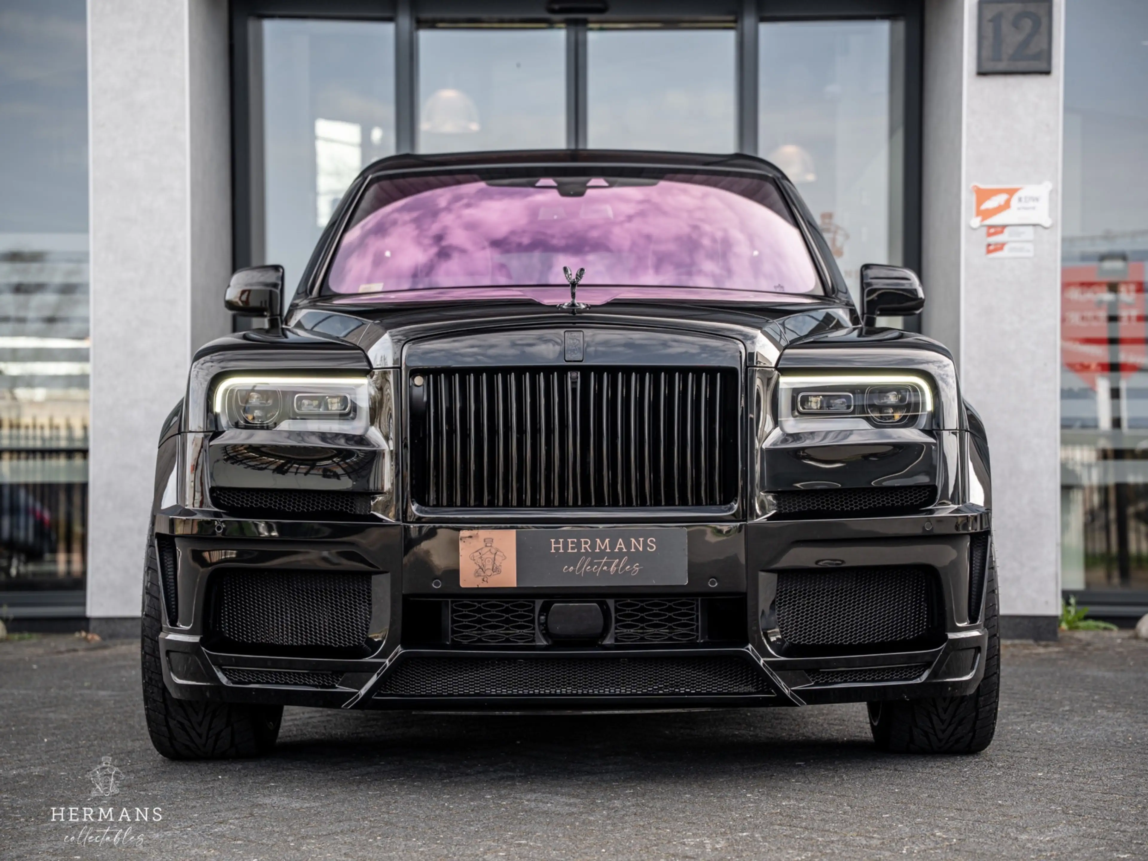 Rolls-Royce Cullinan 6.75 V12 / NOVITEC Widebody / Starlight / Massage — photo 6
