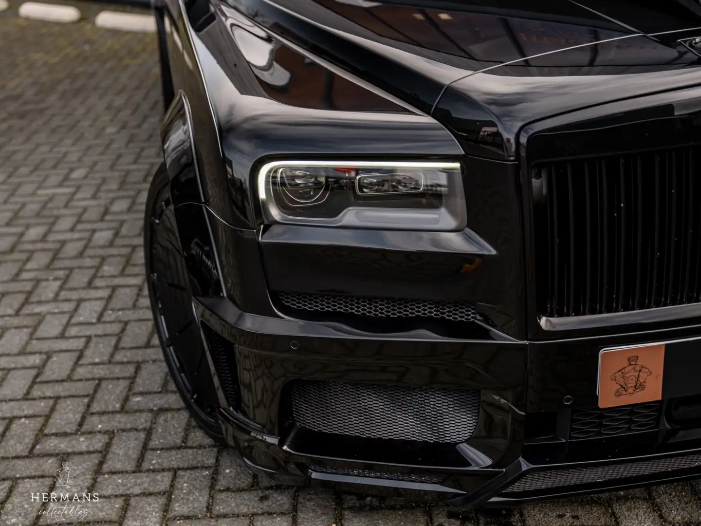 Rolls-Royce Cullinan 6.75 V12 / NOVITEC Widebody / Starlight / Massage Schwarz - 2