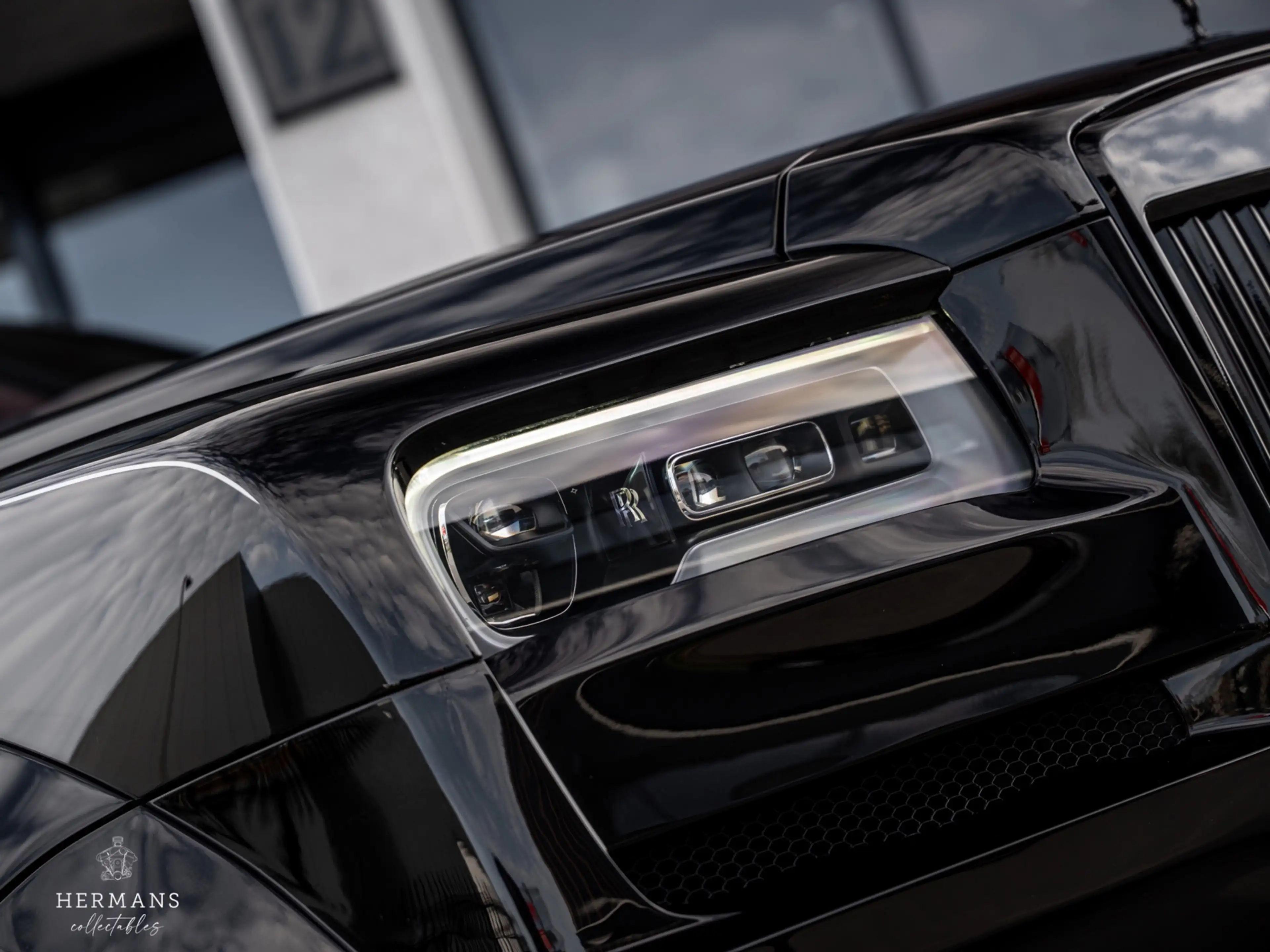 Rolls-Royce Cullinan 6.75 V12 / NOVITEC Widebody / Starlight / Massage — photo 4