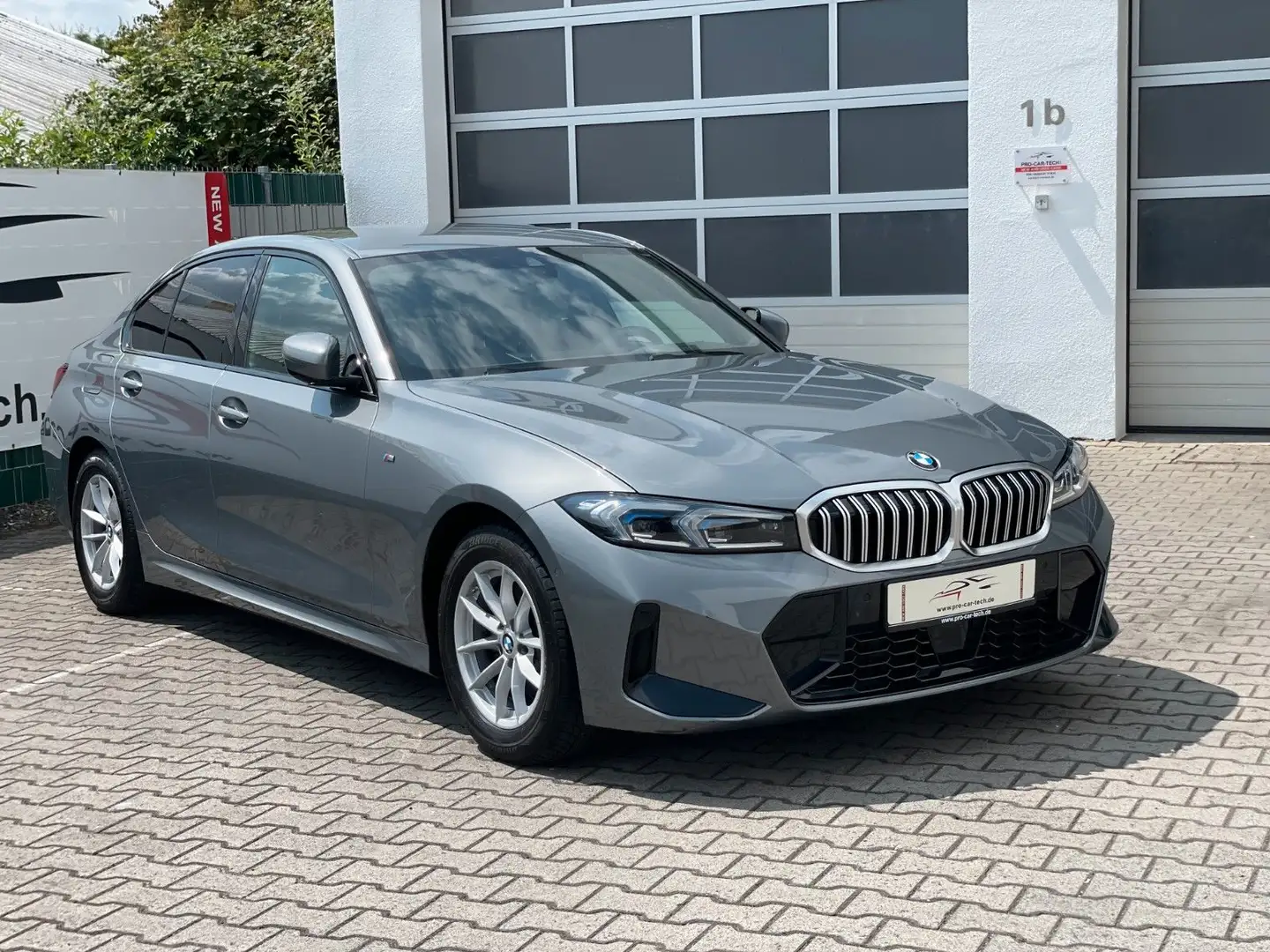 BMW 320 i M-Sport|Stop&Go|Parkassistent|HiFi|Kamera| - 1