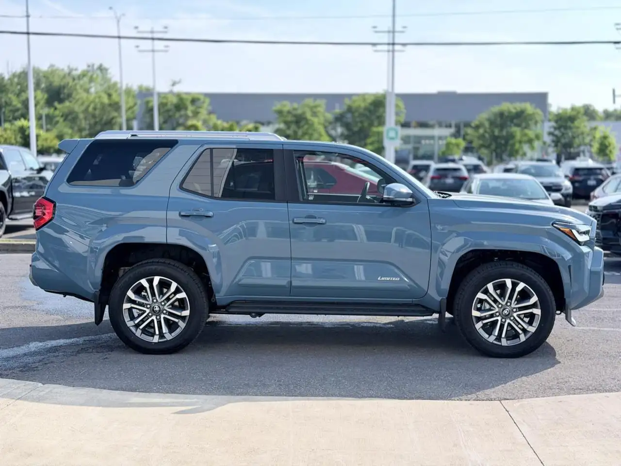 Toyota 4-Runner снимка Toyota 4-Runner