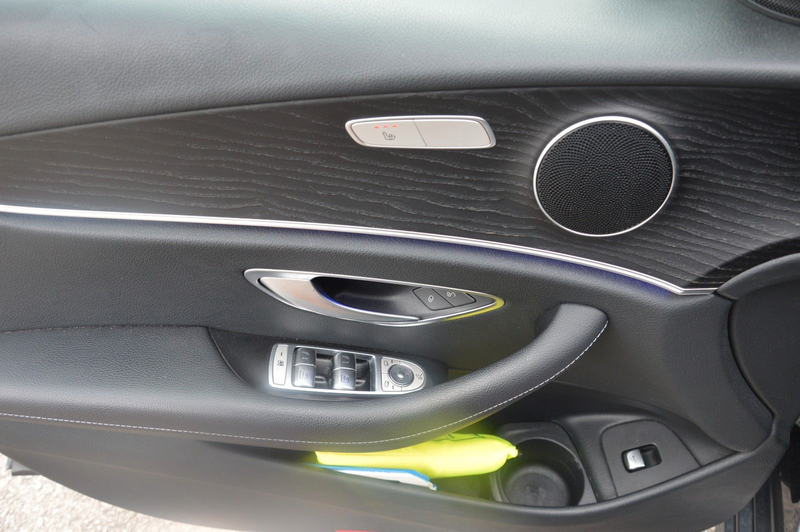 Mercedes-Benz E 400 d 4Matic*PANO*CAM*MBUX*DAB*AHK*20`* — photo 9