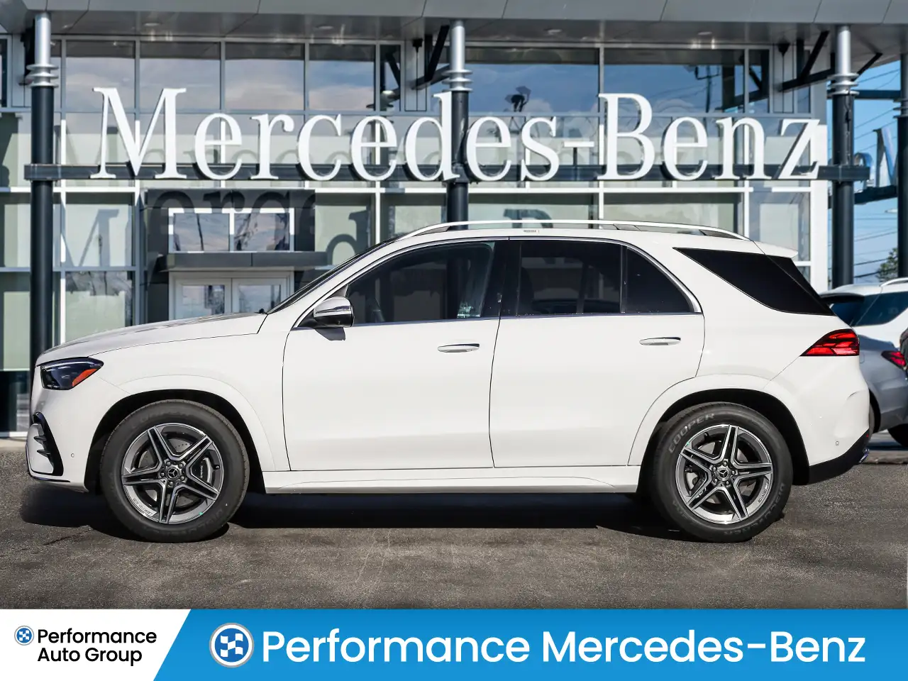 Mercedes-Benz GLE снимка Mercedes-Benz GLE