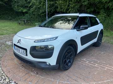 1.6 bluehdi Feel s&s 100cv