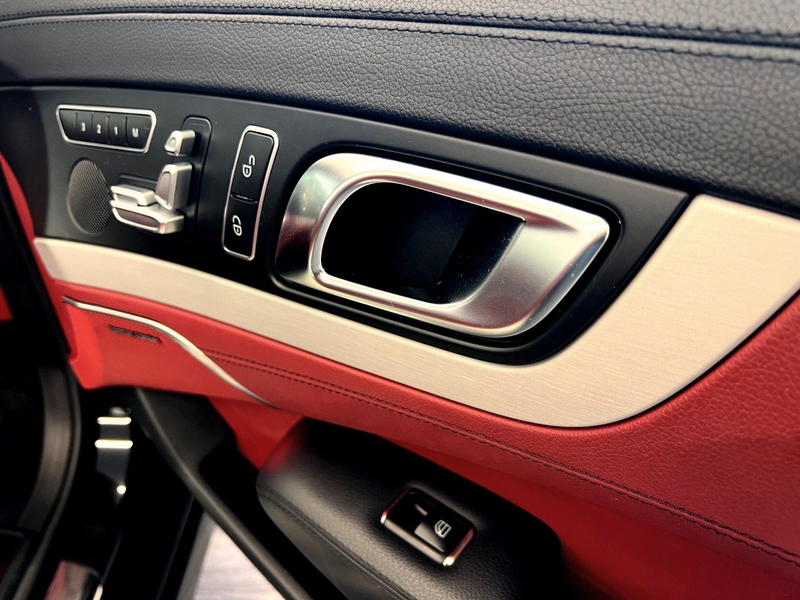 Mercedes-Benz SL 350 AMG Paket Deutsch Individual Perfekt — photo 7