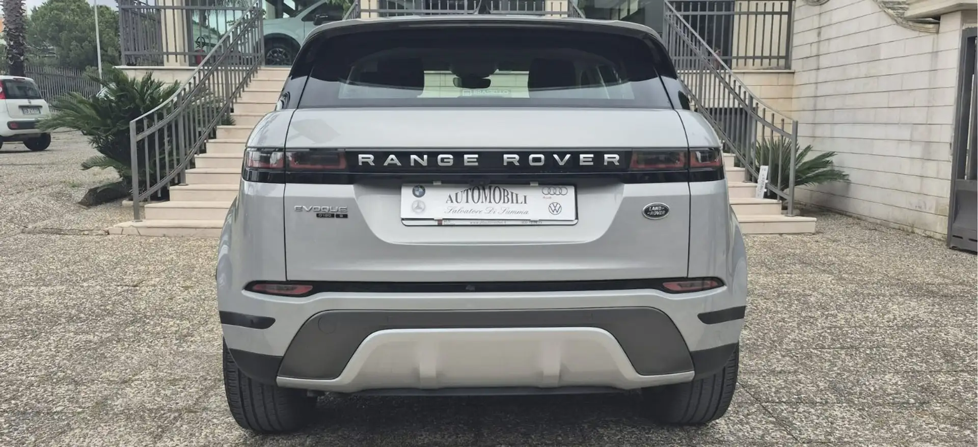 Land Rover Range Rover Evoque 2.0d i4 mhev awd 150cv auto Grigio - 2