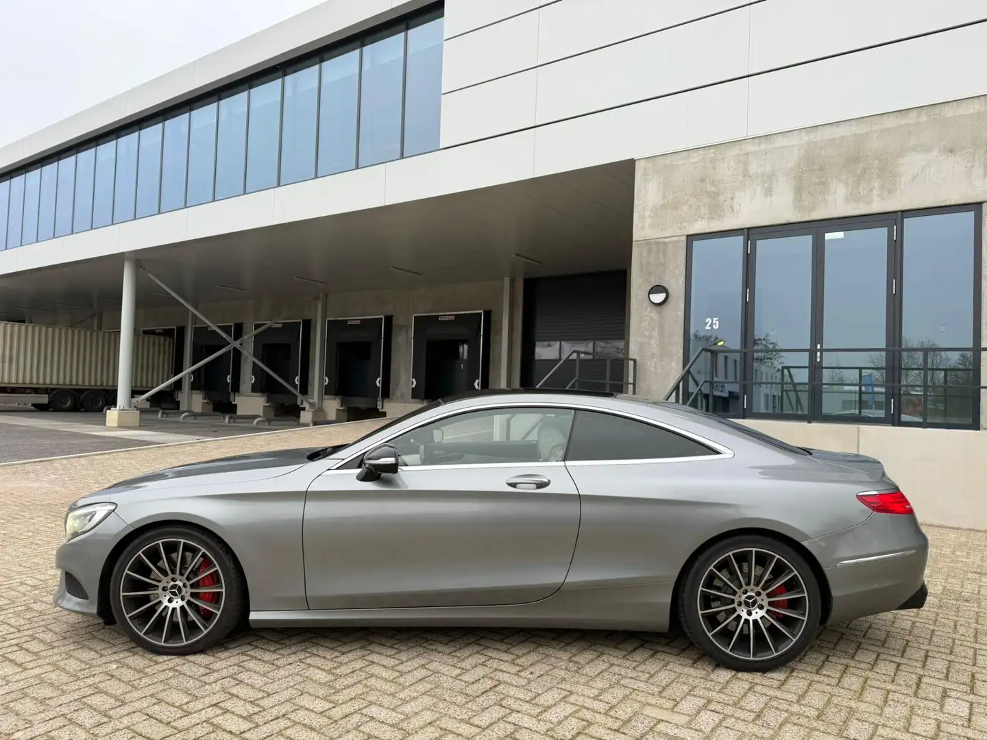 Mercedes-Benz S 500 Coupé 4Matic V8/STERRENHEMEL/PANO/360/ Gris - 2