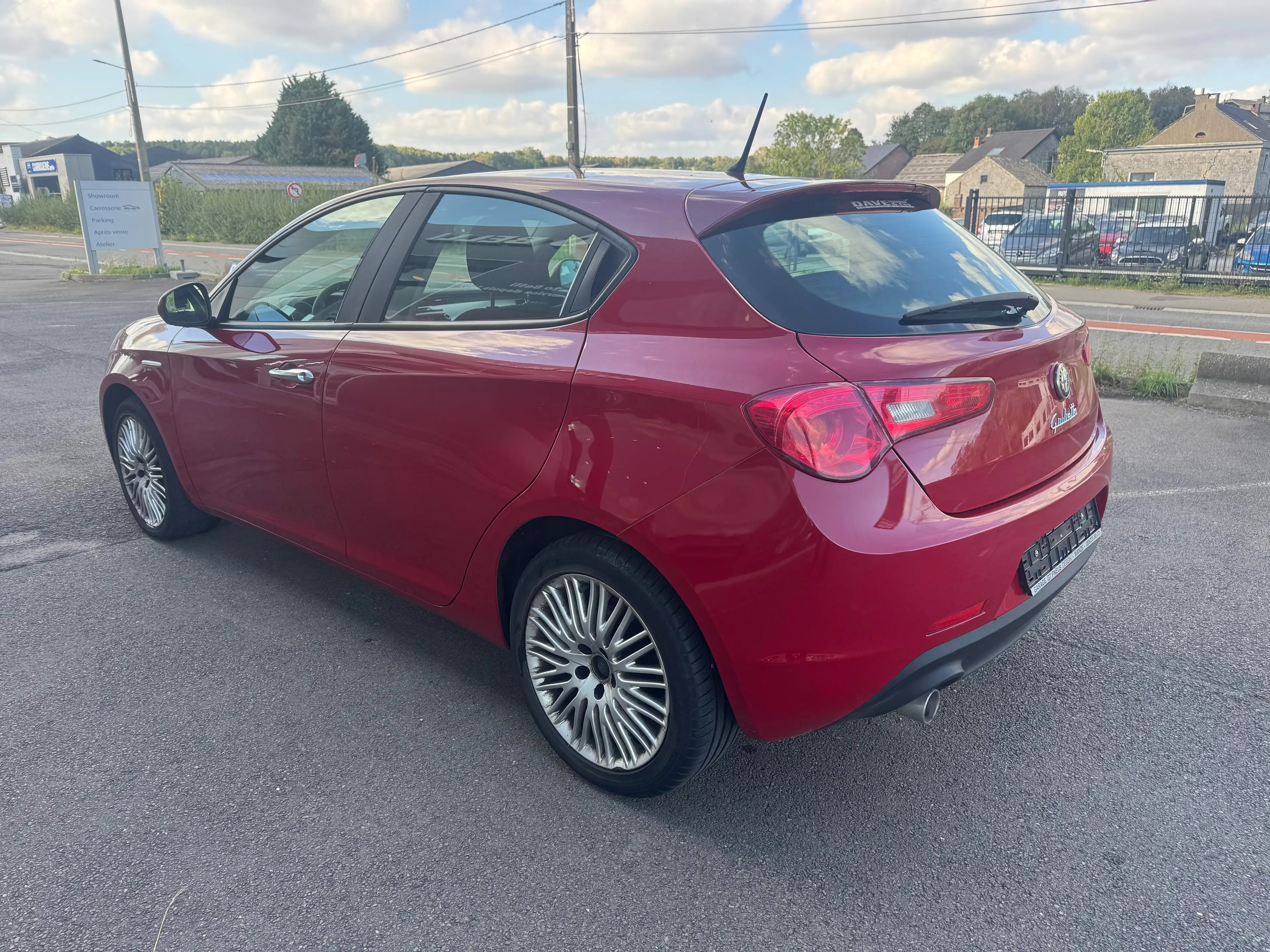 Alfa Romeo Giulietta Giulietta 1.6 JTD M-Jet**BUSINESS LINE**FAIBLE KM**CLIM**MODE DNA**DISTRI CHANGER — photo 6