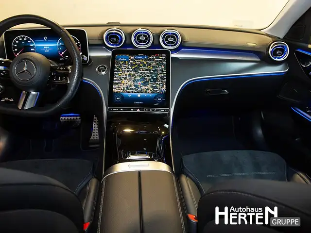 Mercedes-Benz C-Class view 10