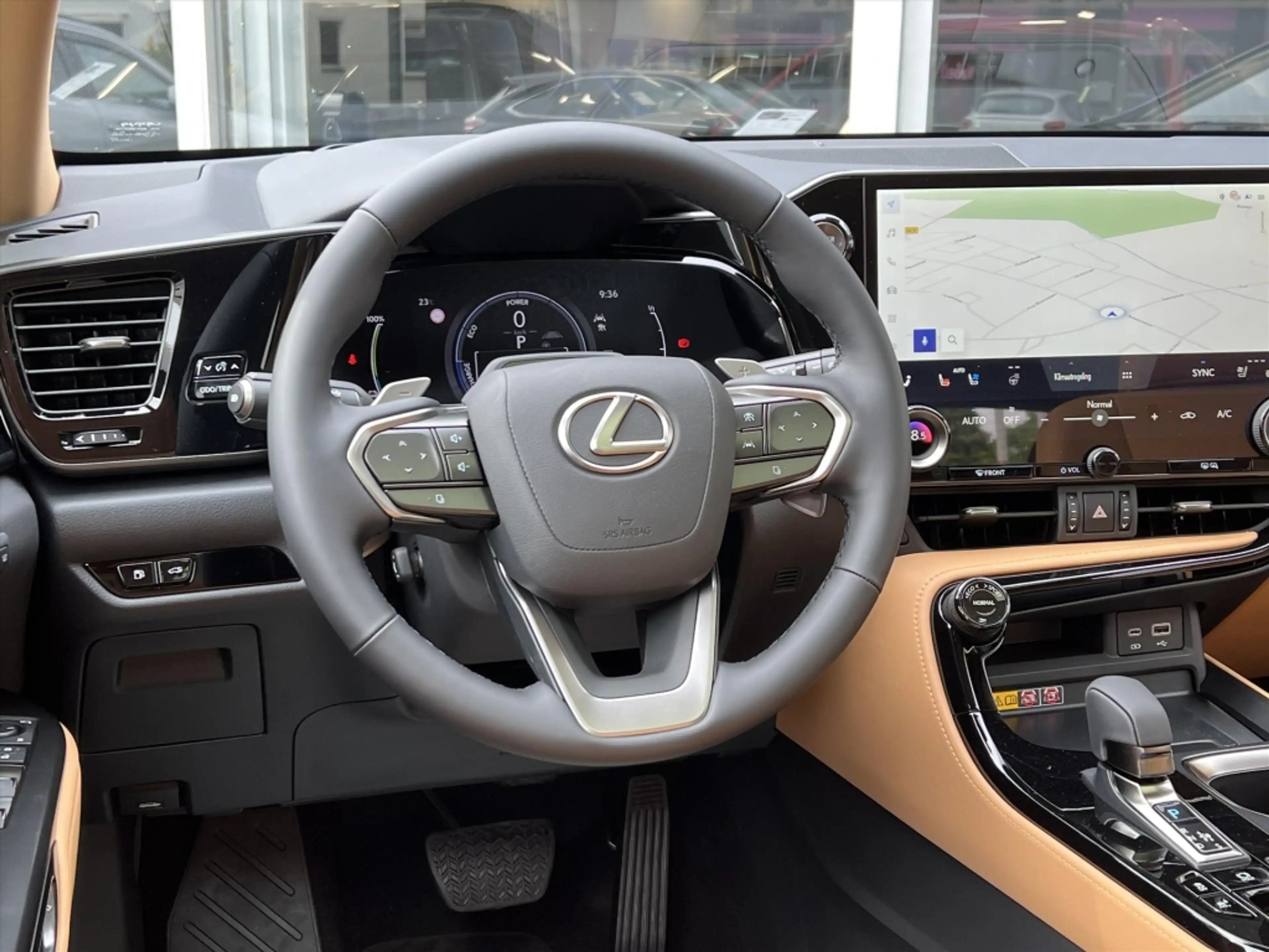 Lexus NX 450h+ Executive Line | Panoramadak, Head up display, 18 — photo 12
