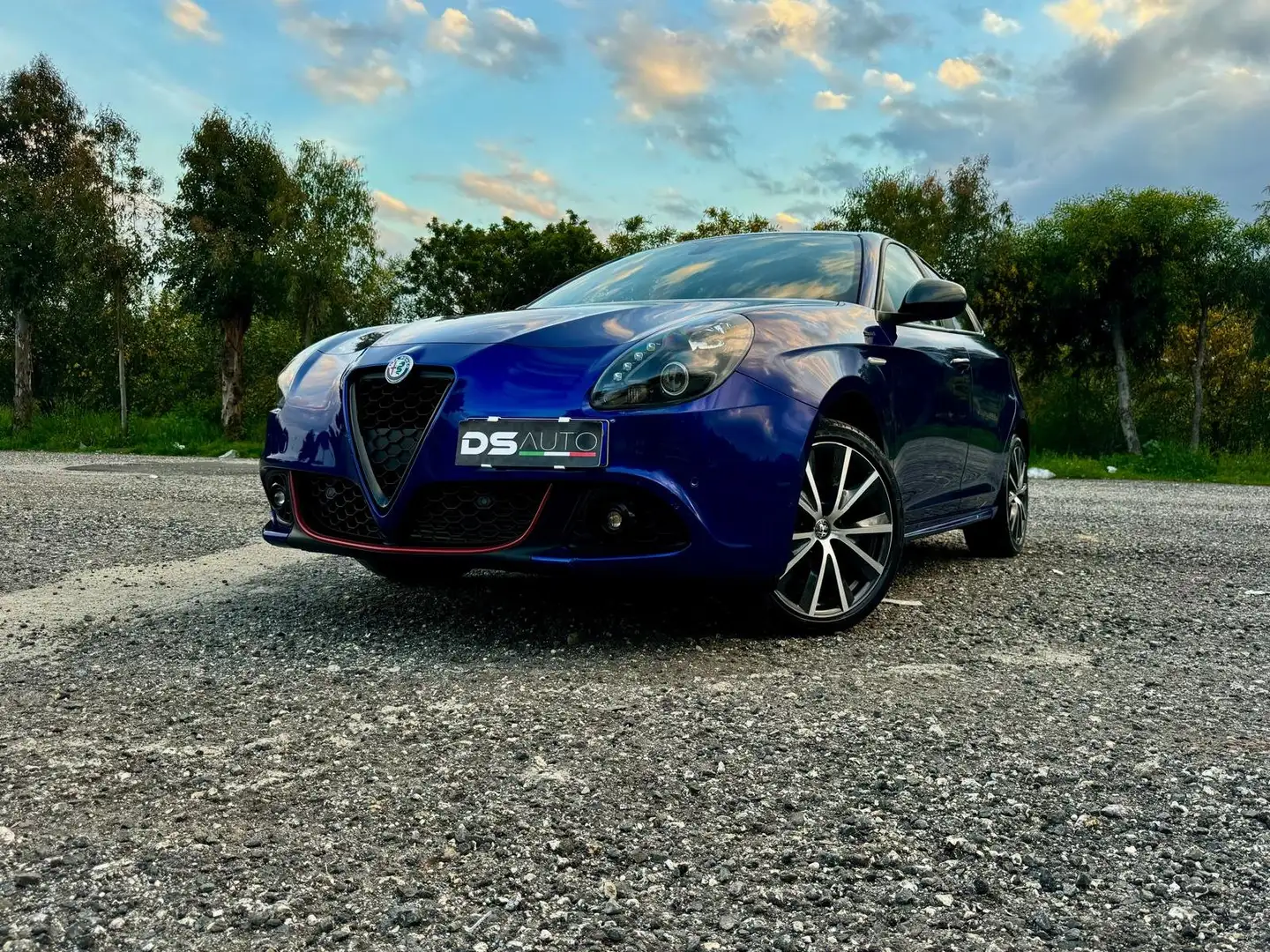 Alfa Romeo Giulietta Giulietta III 2016 1.6 jtdm Carbon Edition 120cv Blu/Azzurro - 2