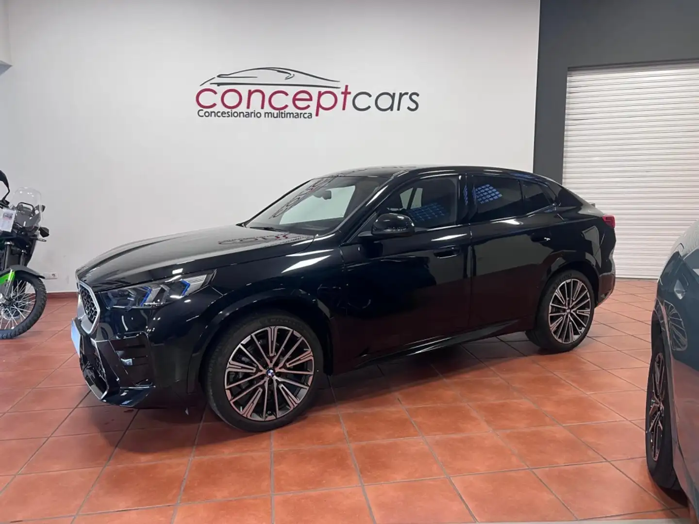 BMW X2 xDrive 20dA M Sport Negro - 2