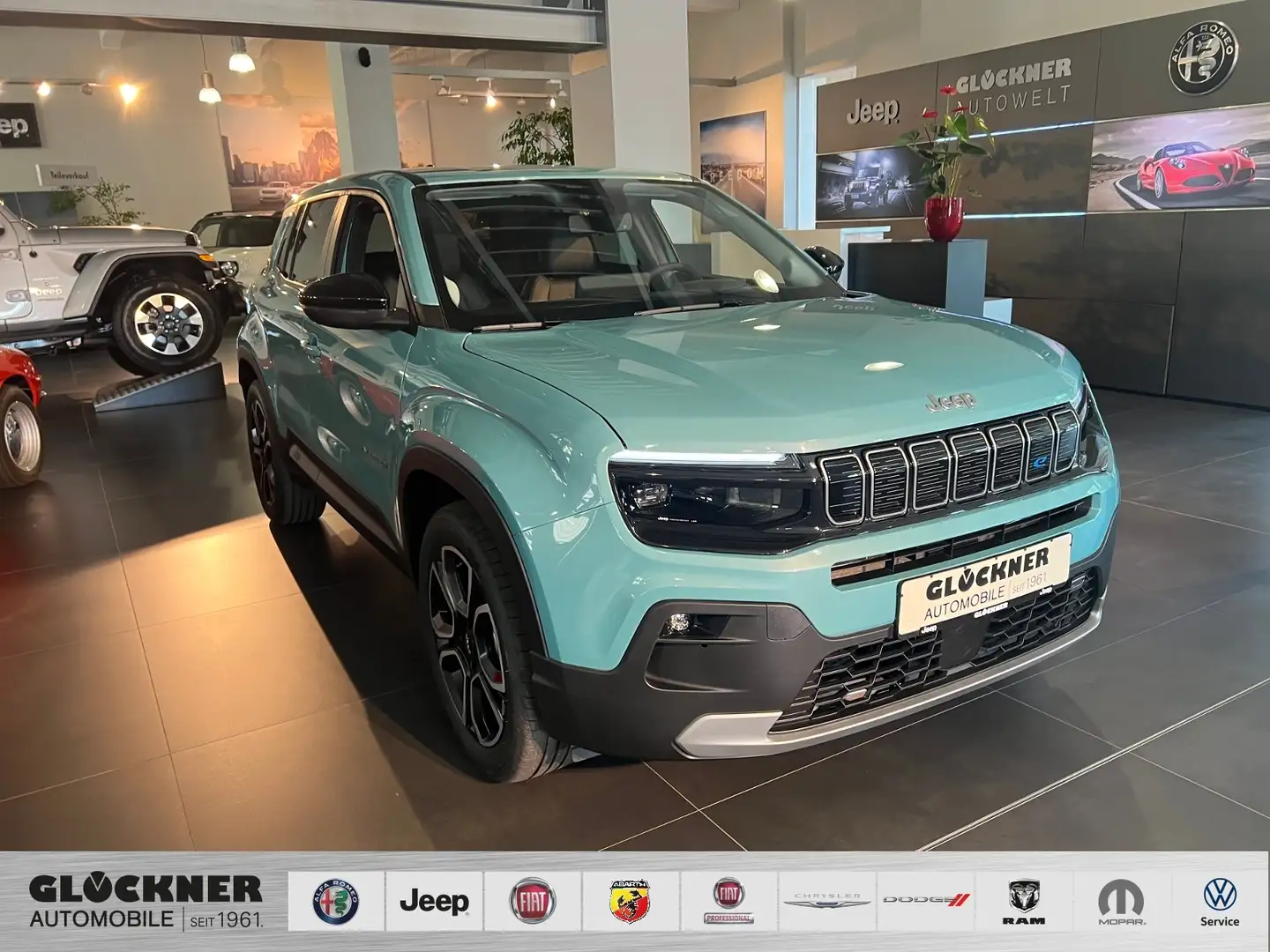 Jeep Avenger Elektro Altitude Vert - 1