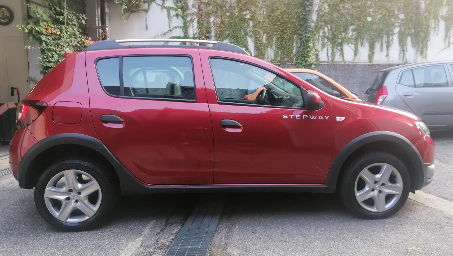 Dacia Sandero Sandero II 2013 Stepway Stepway 0.9  Prestige 90cv Rosso - 2