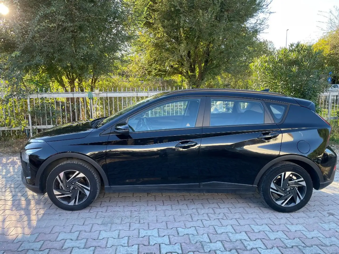 Hyundai BAYON 1.2 MPI MT XLine Nero - 2
