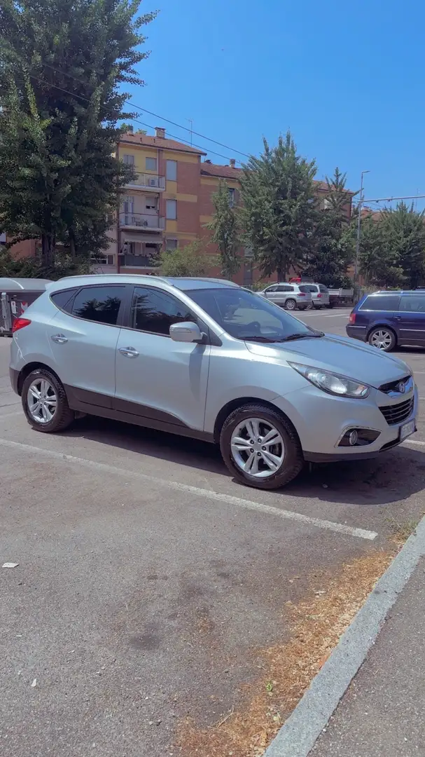 Hyundai iX35 1.7 CRDi 2WD blue Comfort - 2