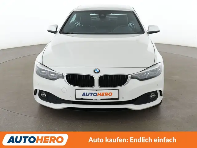 BMW 4 Series view 9