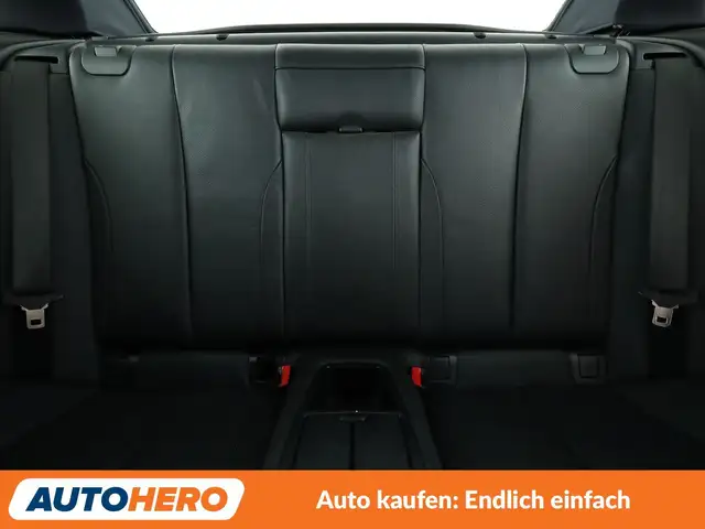 BMW 4 Series view 15