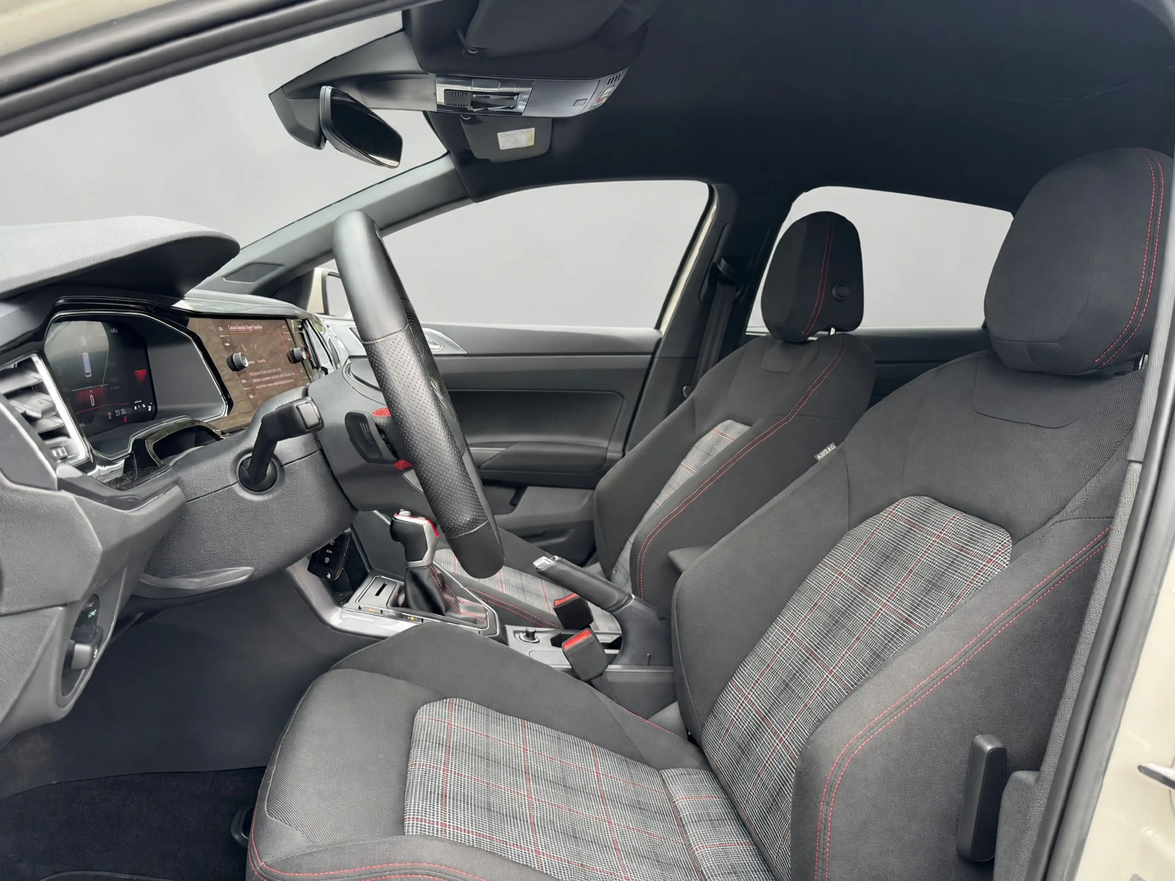 Volkswagen Polo GTI 2.0 TSI TSI 210PK DSG GTI-SPORT CARPLAY/LED/IQ-LIG — photo 15