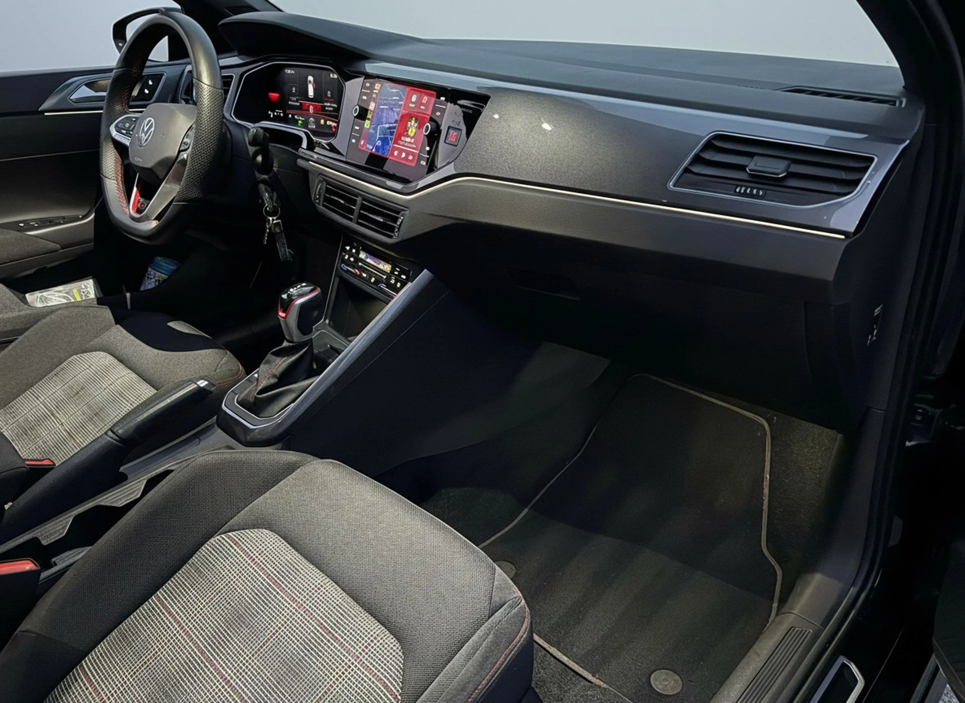 Volkswagen Polo GTI 2.0 TSI TSI 210PK DSG GTI-SPORT CARPLAY/LED/IQ-LIG — photo 12