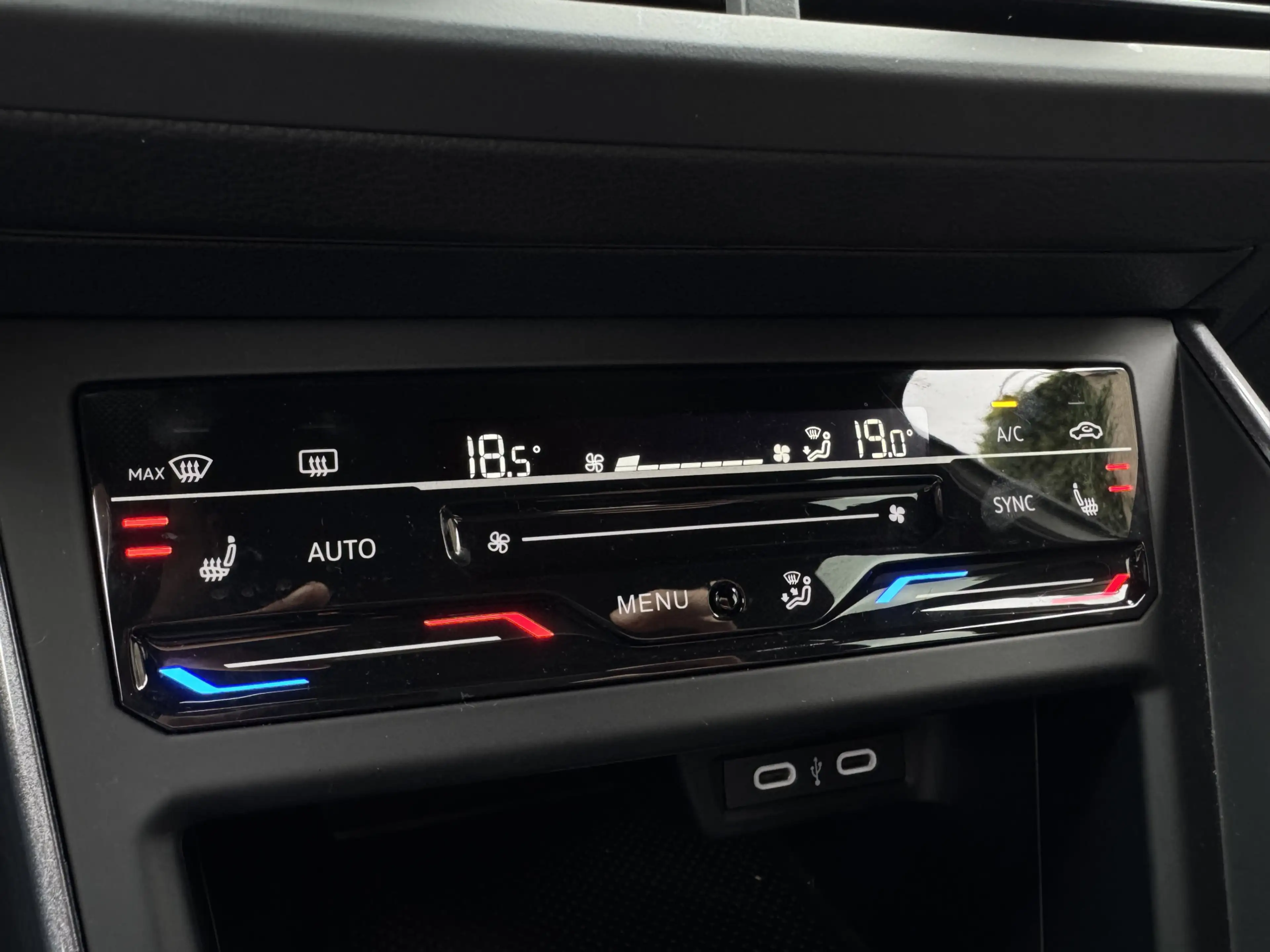 Volkswagen Polo GTI 2.0 TSI TSI 210PK DSG GTI-SPORT CARPLAY/LED/IQ-LIG — photo 22