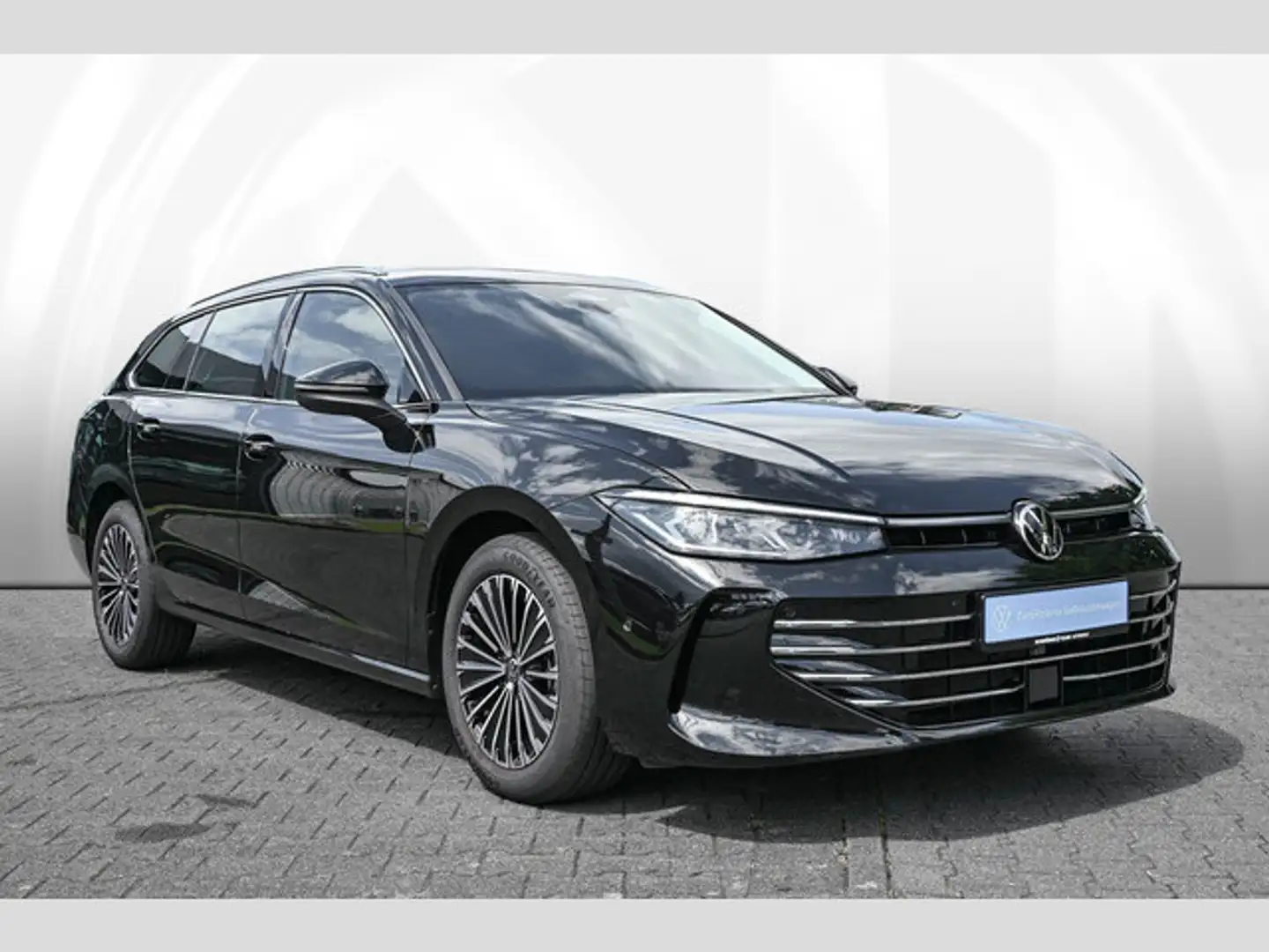 Volkswagen Passat Variant 1.5 eTSI DSG Elegance Nero - 2