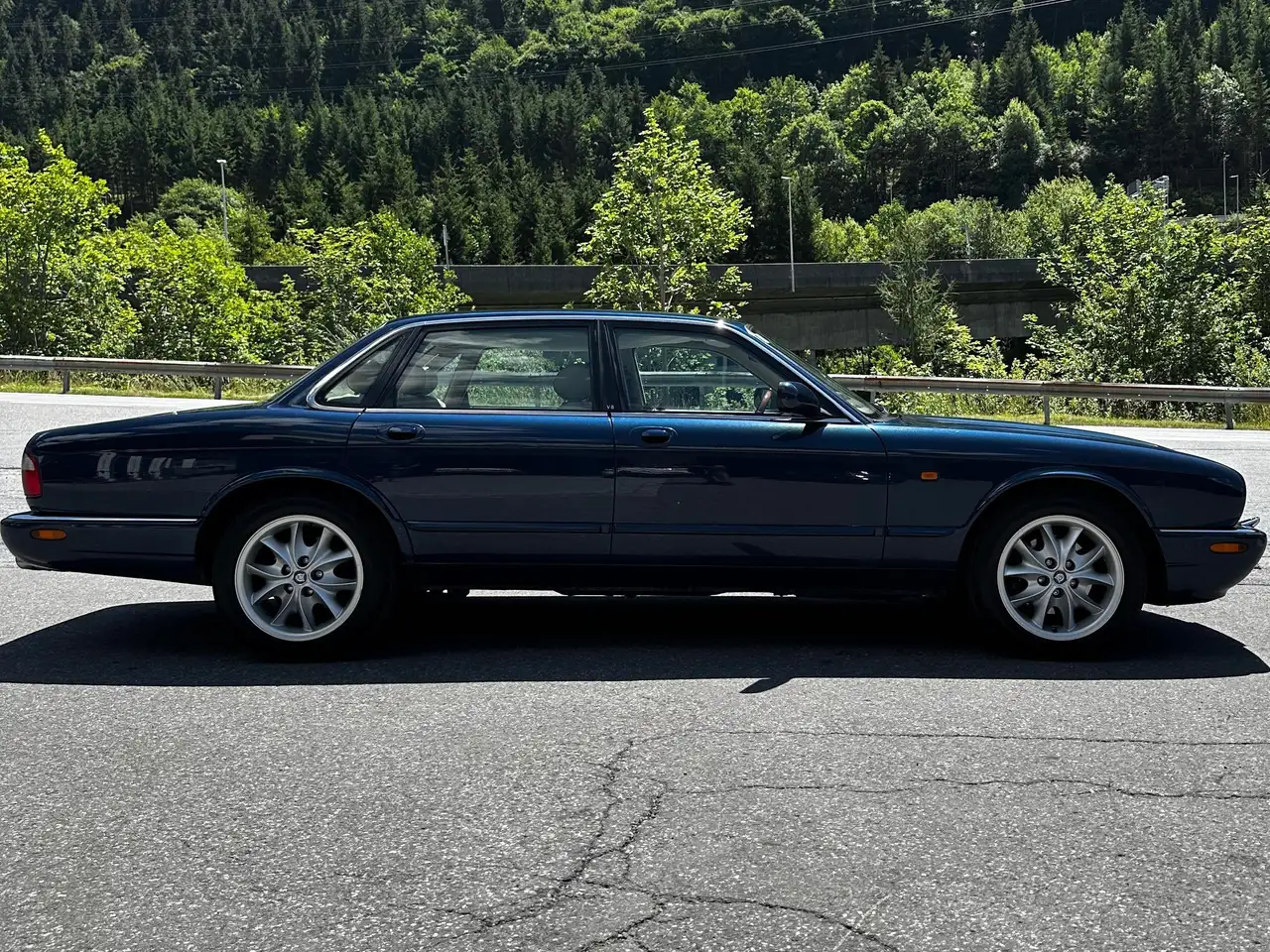 Jaguar XJ8 4,0 Executive, foto 6