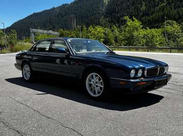 XJ8 4,0 Executive