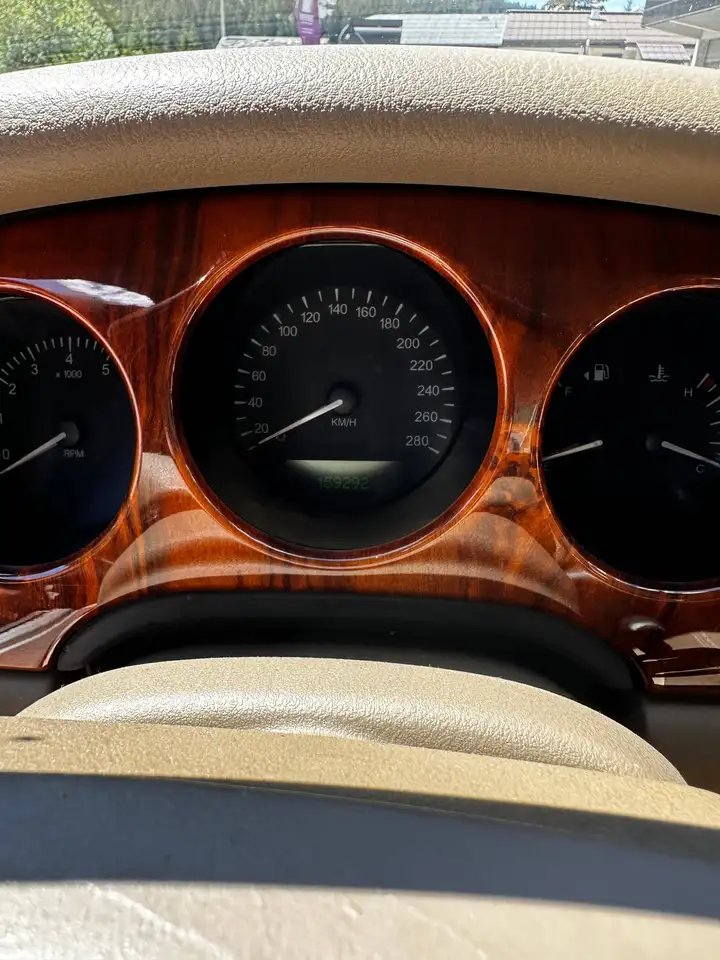 Jaguar XJ8 4,0 Executive, foto 9