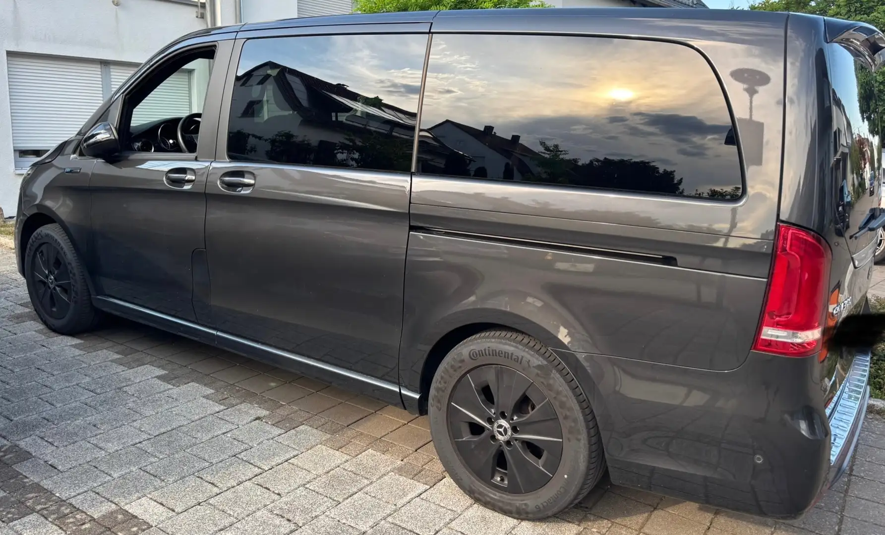 Mercedes-Benz EQV 300 EQV 300 lang Gris - 2