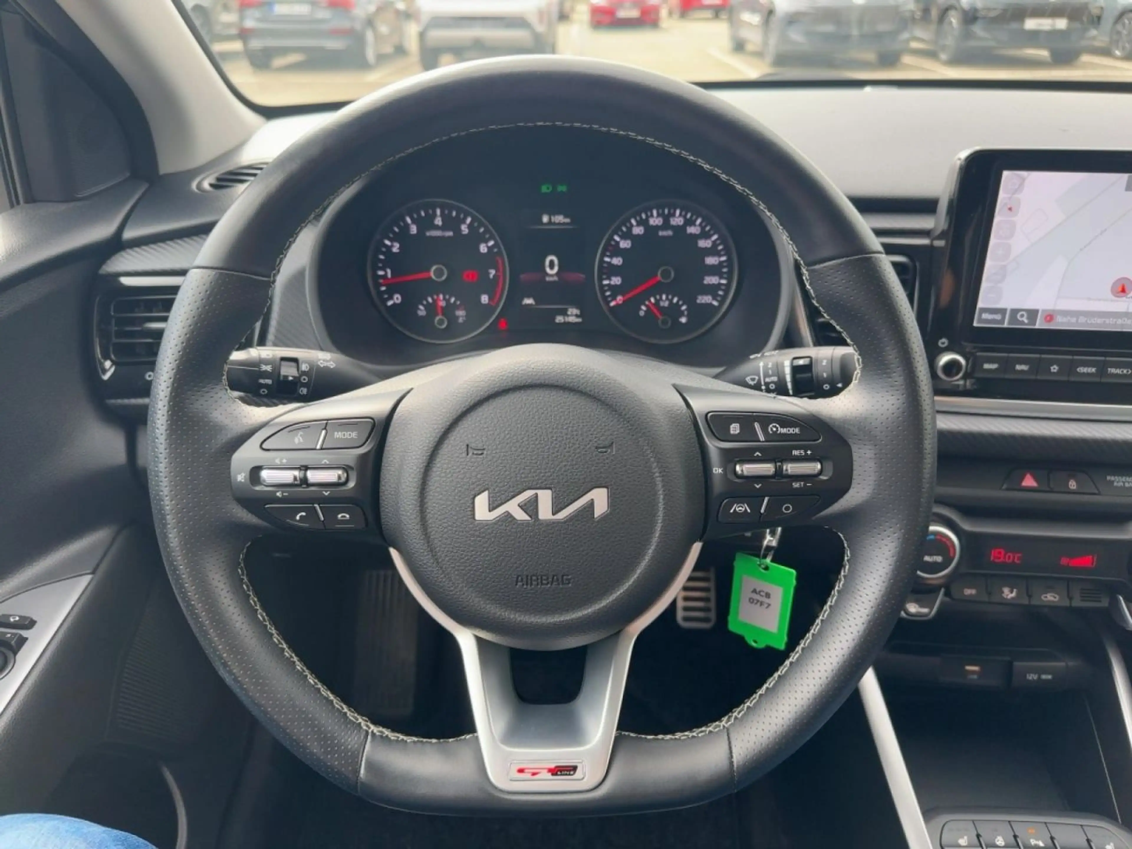 Kia Rio GT-Line — photo 13
