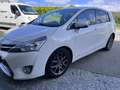Toyota Verso 2,2 D-4D D-CAT Lounge DPF Aut. Weiß - thumbnail 2