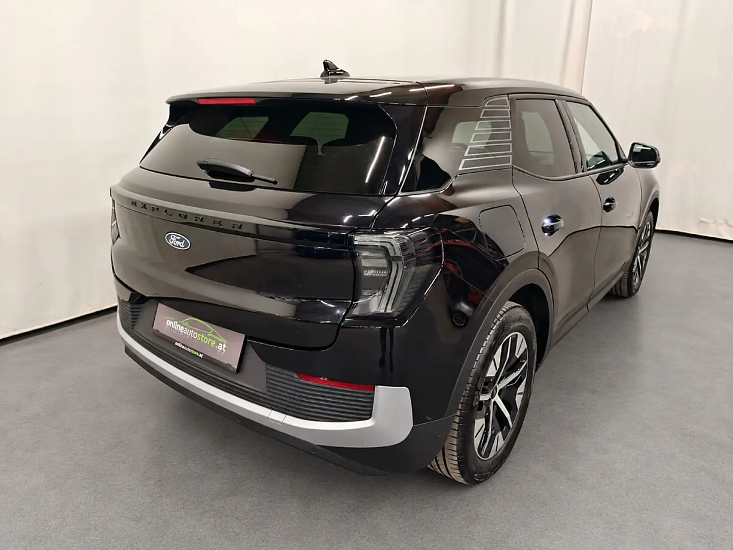 Ford Explorer Premium Elektro Dual Motor 79kWh AWD Schwarz - 2