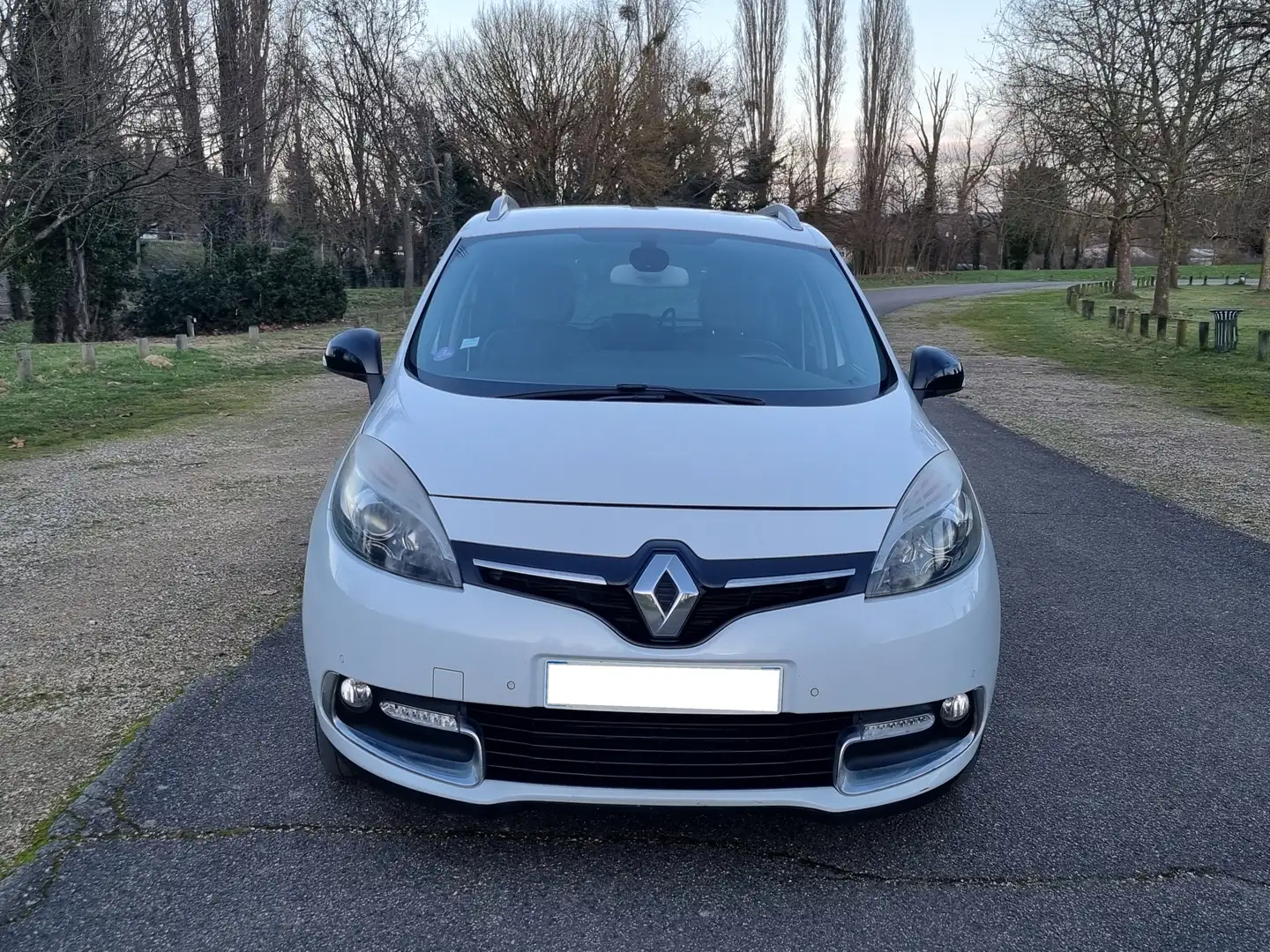 Renault Grand Scenic 1.2 TCE 130 ENERGY BOSE EURO6 7 PLACES Blanc - 2