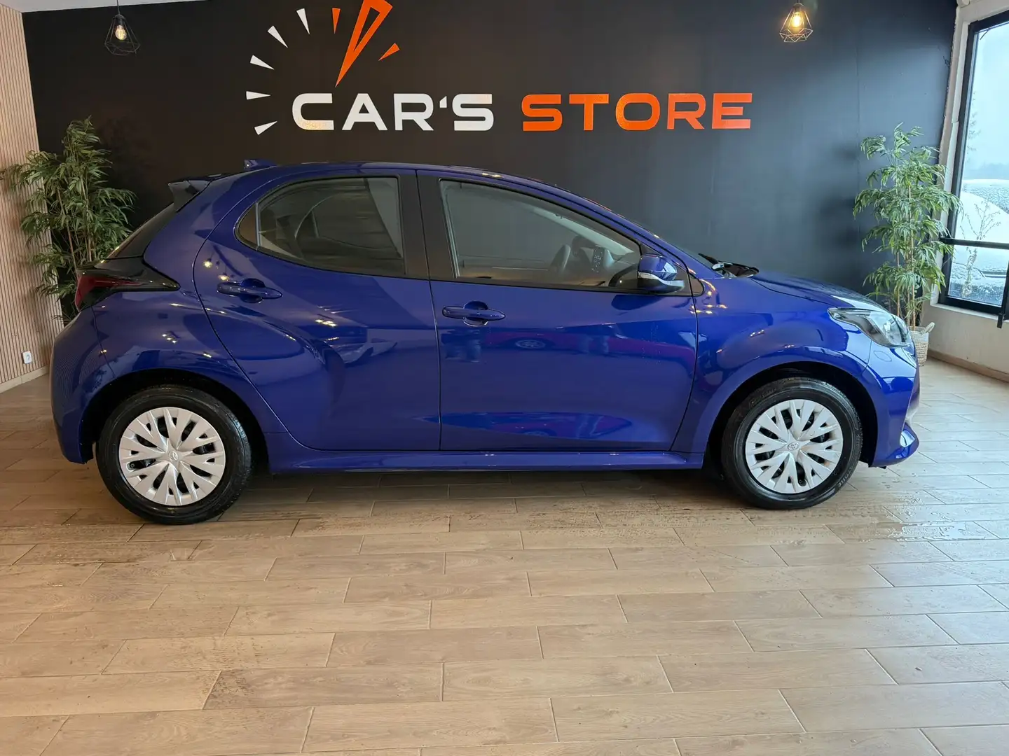 Toyota Yaris Yaris 1.5 TNGA HEV CV * Garantie Constructeur * * Blau - 1