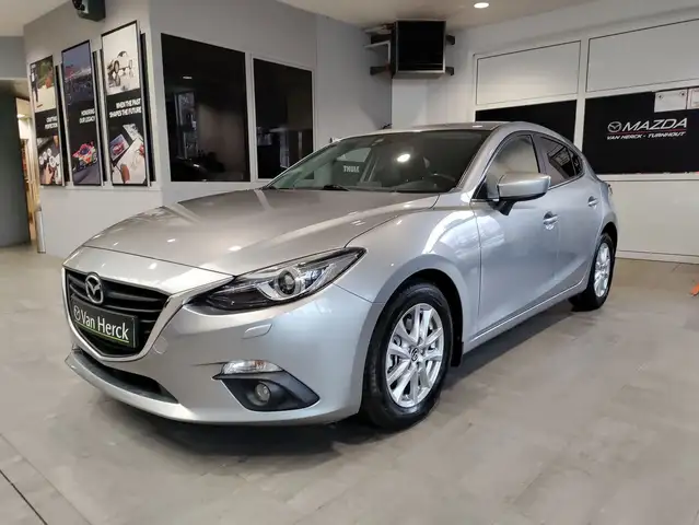 Mazda 3 2.0 SKYACTIV-G Sense