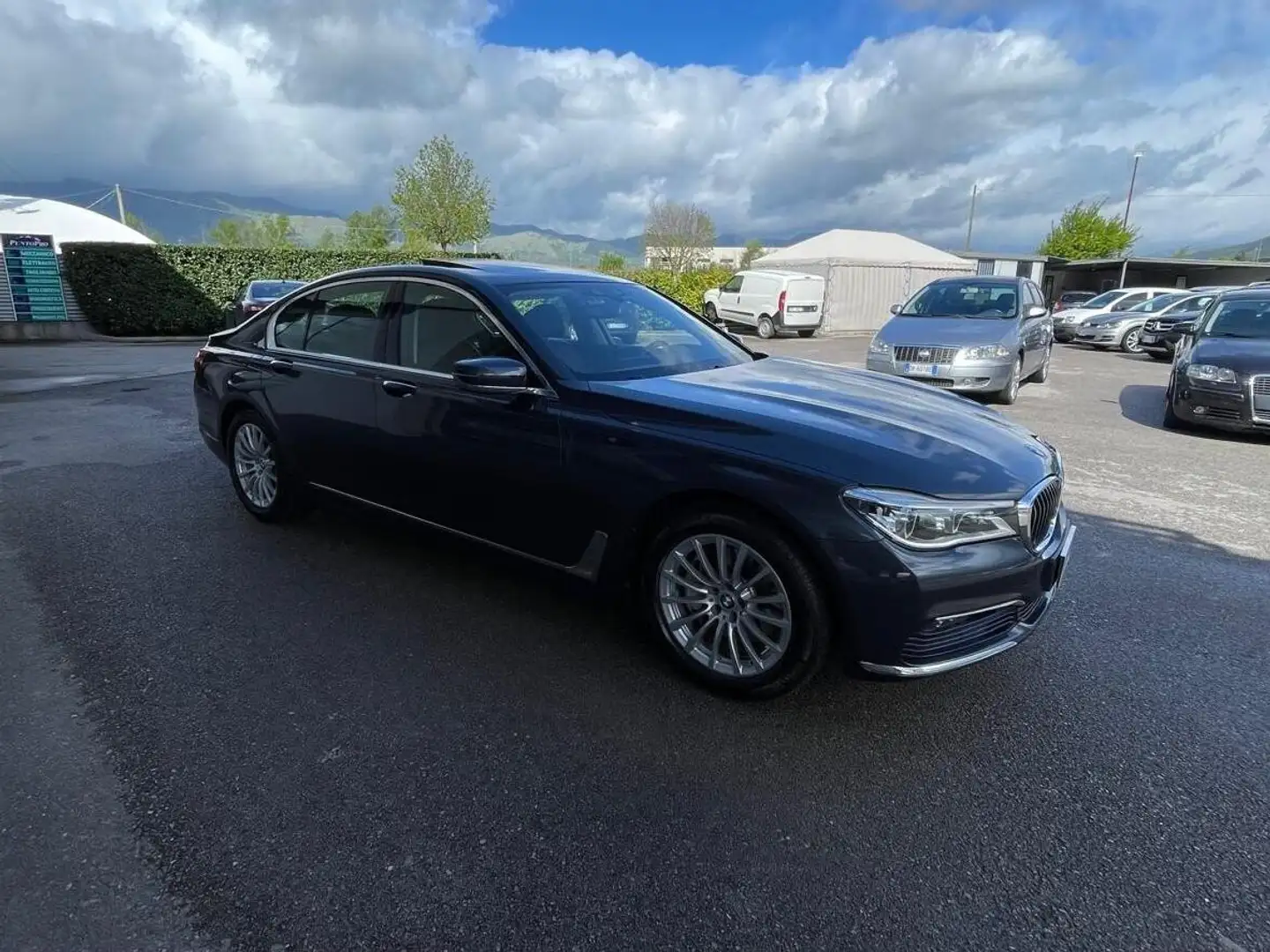BMW 730 730d xdrive Luxury auto Grigio - 1