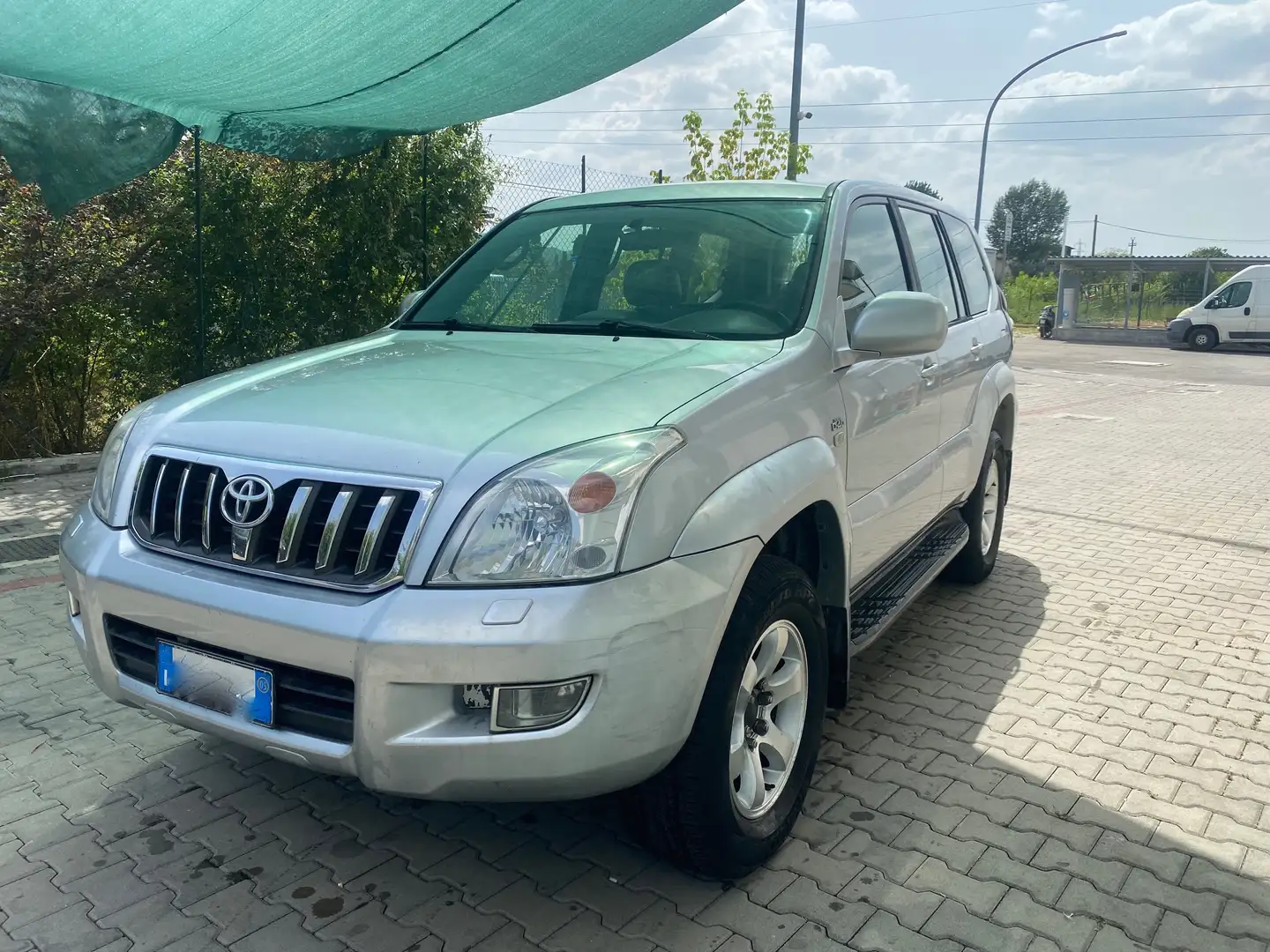 Toyota Land Cruiser Land Cruiser kdj120 Wagon 3.0 d-4d auto my05 Argento - 1