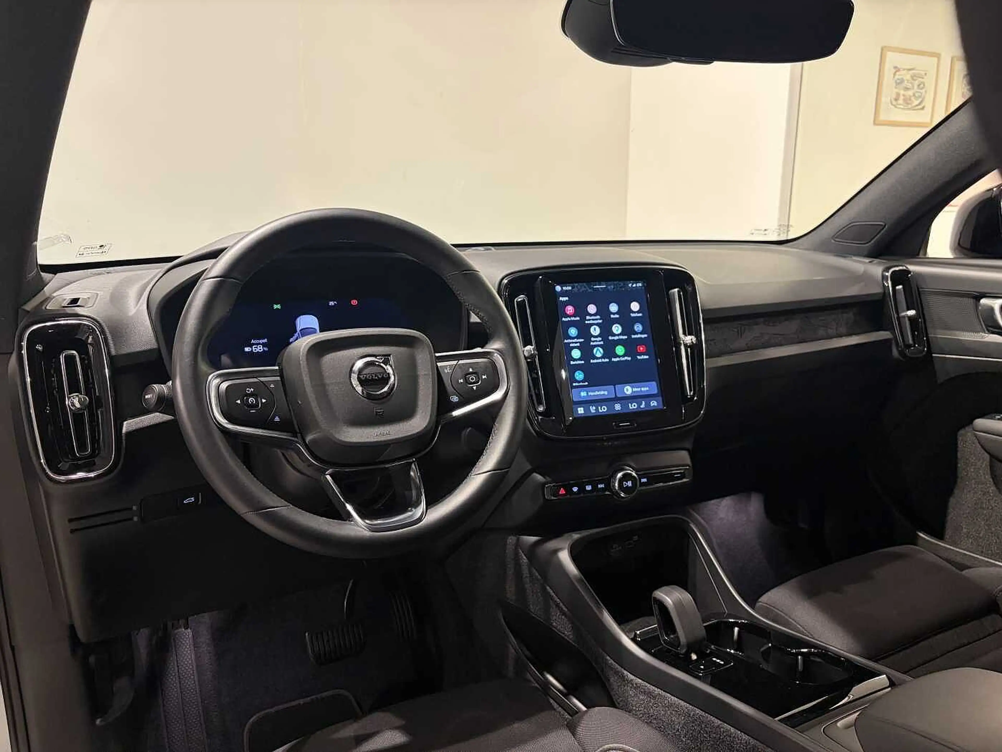 Volvo C40 Recharge — photo 4