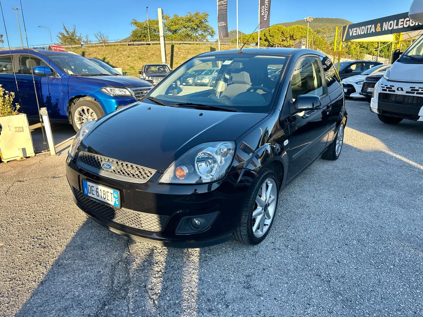 Ford Fiesta 3p 1.4 tdci Titanium Nero - 1