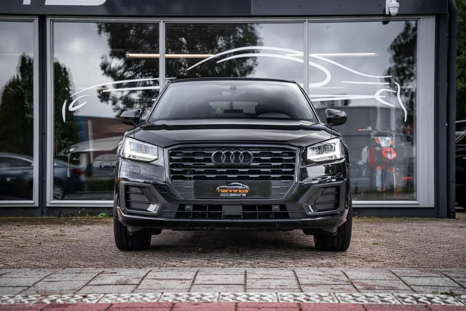 Audi Q2 30 TFSI S-Line Edition|Trekhaak|Digital Cockpit|AC Zwart - 2
