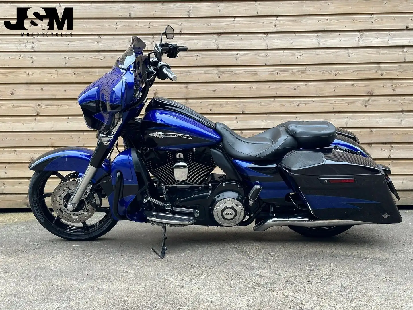 Harley-Davidson Street Glide CVO FLHXSE Bleu - 2