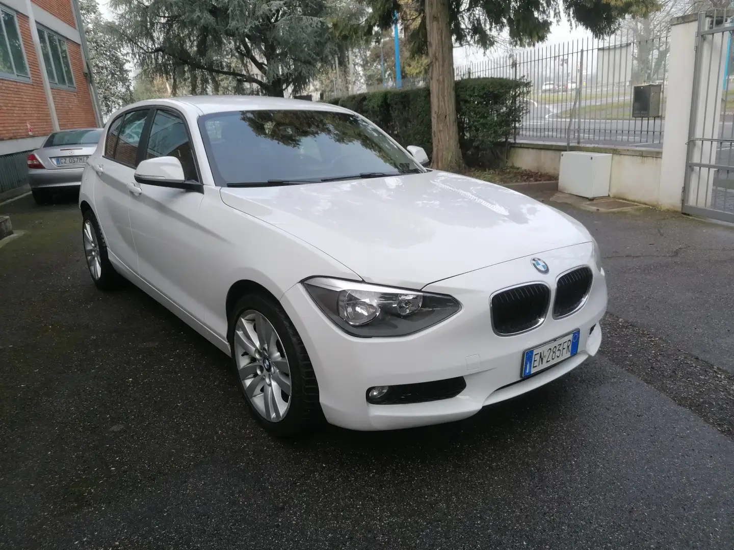 BMW 118 d F20 - NEOPATENTATI - garanzia 12 MESI Bianco - 1