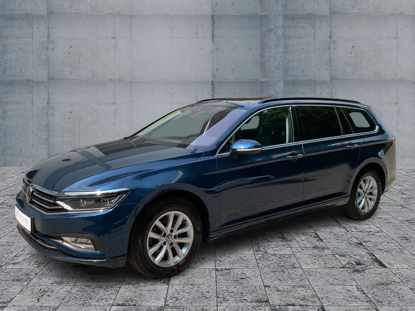 Volkswagen Passat Variant 1.5 TSI BUSINESS MATRIX+AHK+PANO Blau - 2