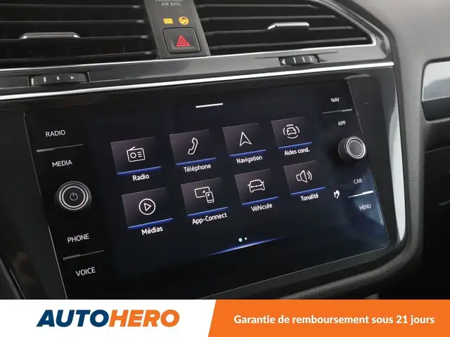 Volkswagen Tiguan Allspace view 21
