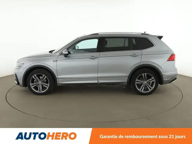 Volkswagen Tiguan Allspace view 3