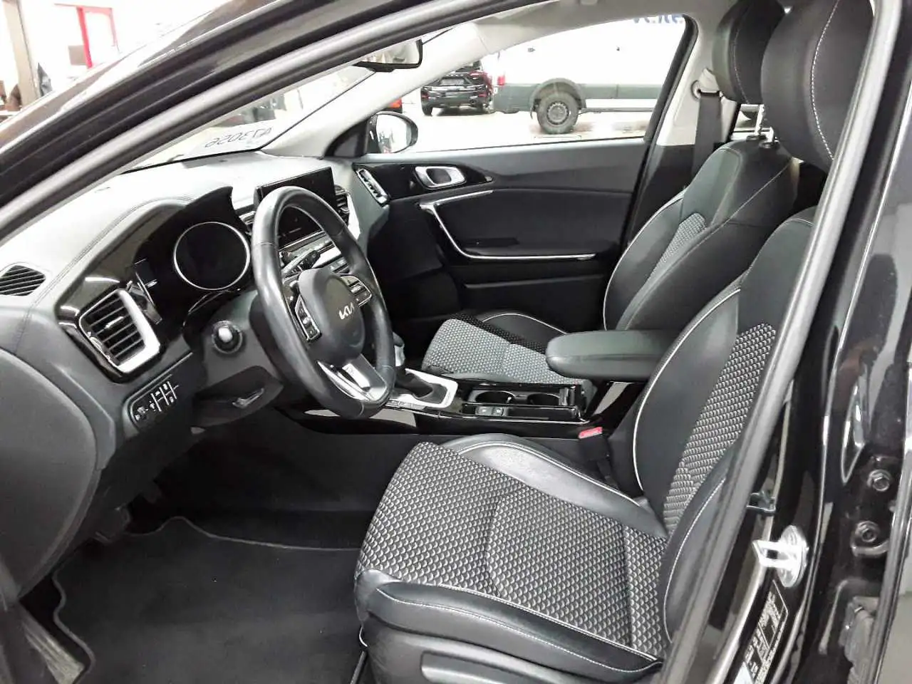 Kia X Ceed XCeed 1.6 CRDi Eco-Dynamics+(48V Mild-Hybrid) DCT7, миниатюра 7
