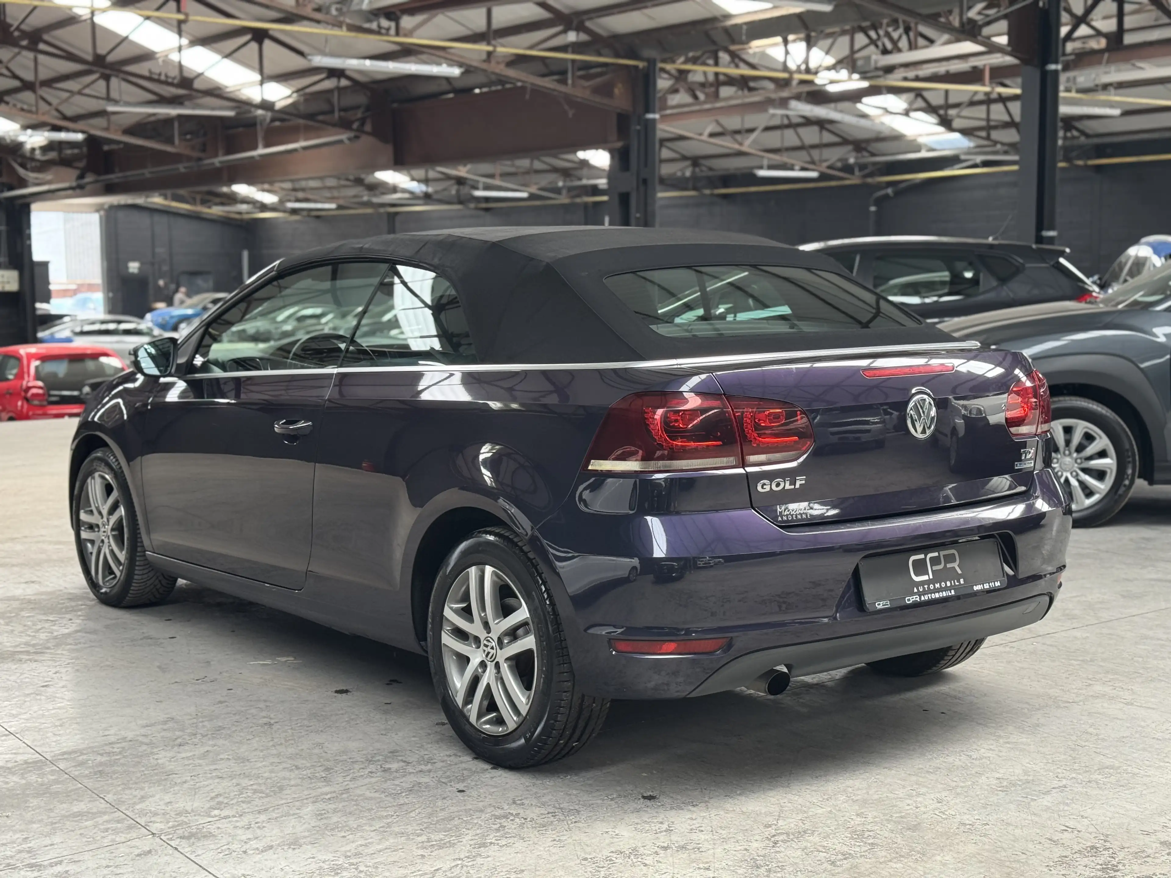 Volkswagen Golf Cabriolet 1.6 TDi * CLIM AUTO * CRUISE * 95.000KM — photo 6