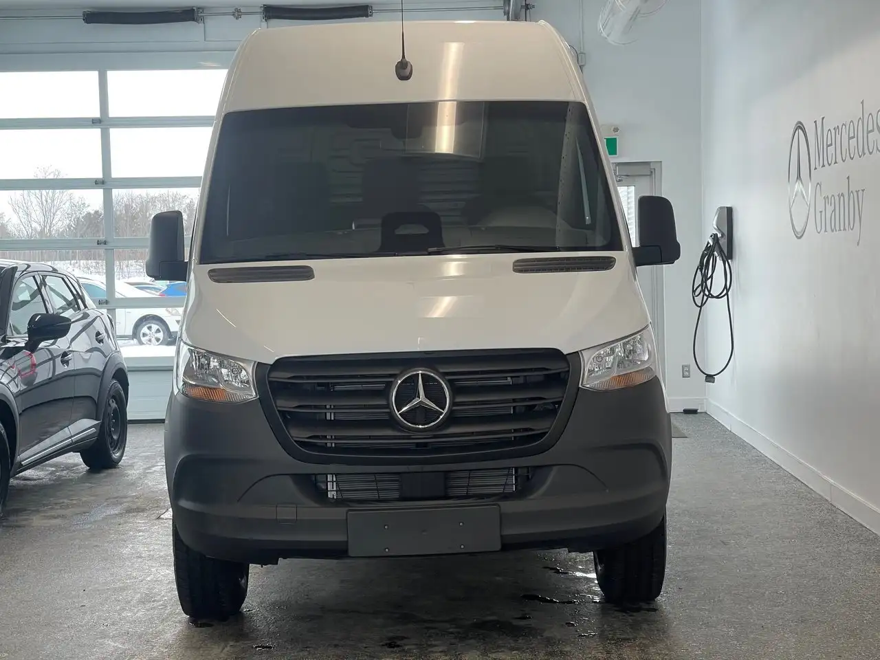 Mercedes-Benz Sprinter снимка Mercedes-Benz Sprinter
